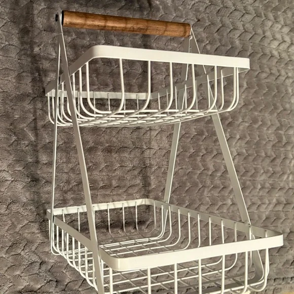 White Metal Tiered Basket - Picture 4 of 4